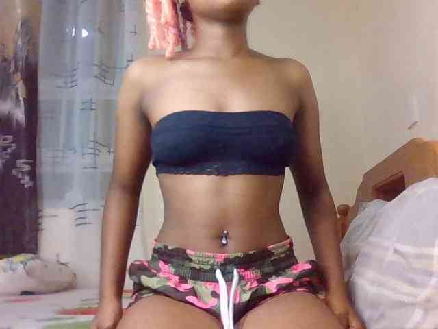 LillyGoddess webcam