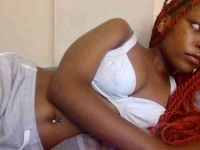 LillyGoddess webcam