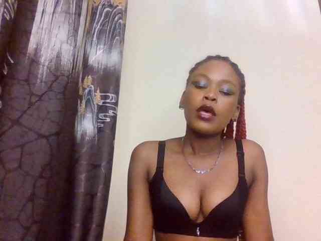 LillyGoddess webcam