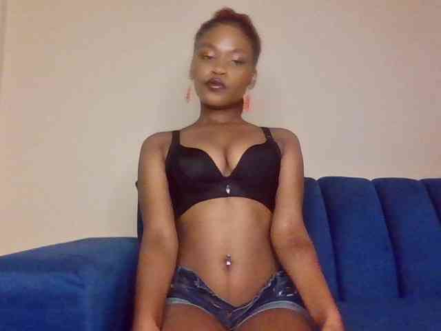LillyGoddess webcam