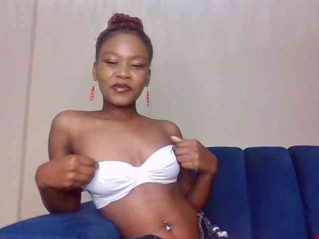 LillyGoddess webcam