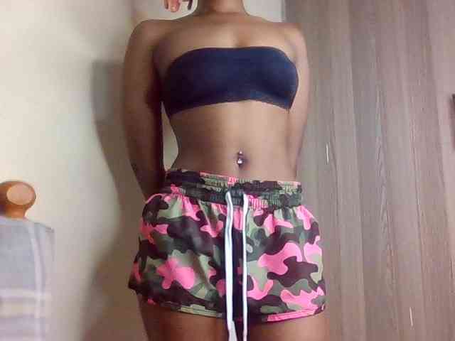 LillyGoddess webcam