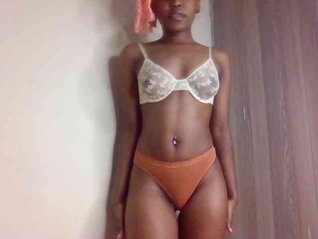 LillyGoddess webcam