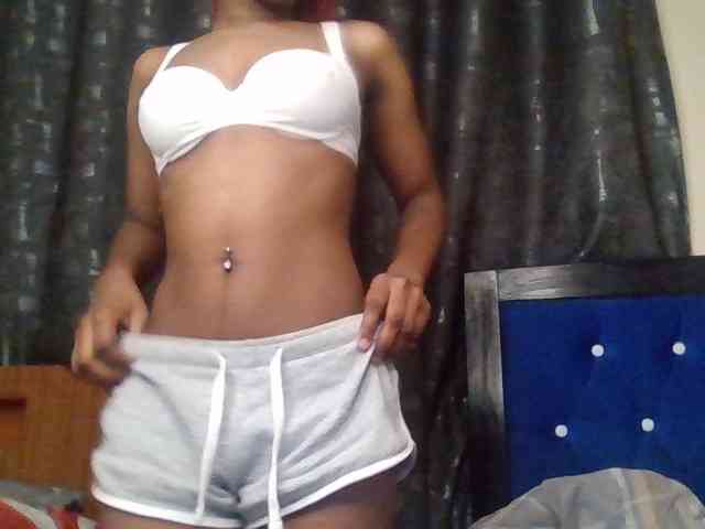 LillyGoddess webcam