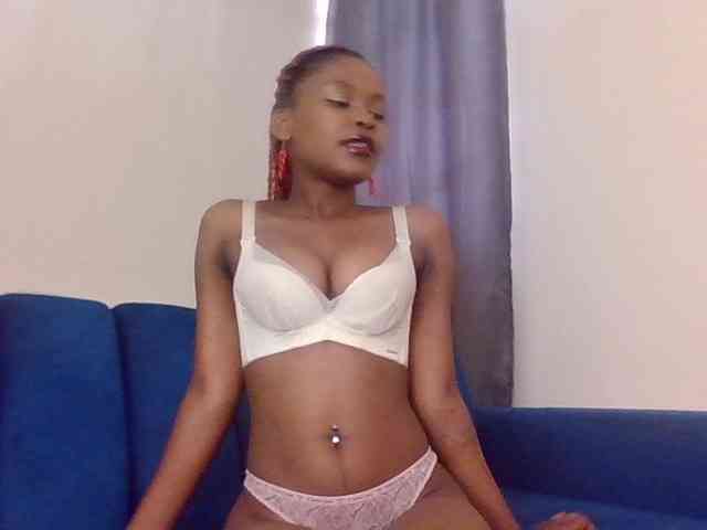LillyGoddess webcam