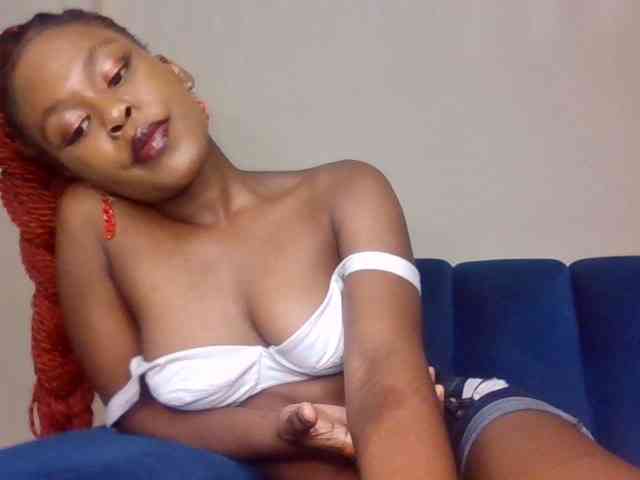 LillyGoddess webcam