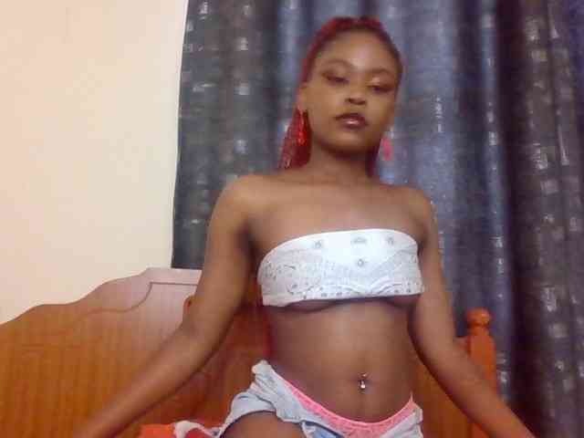 LillyGoddess webcam