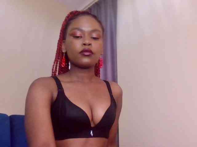 LillyGoddess webcam