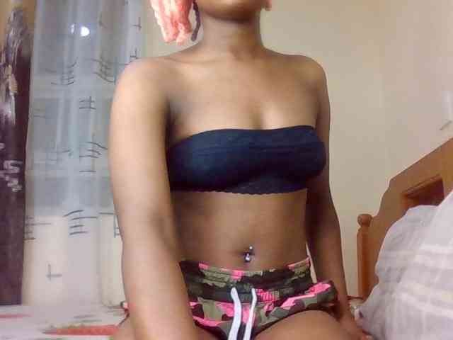 LillyGoddess webcam