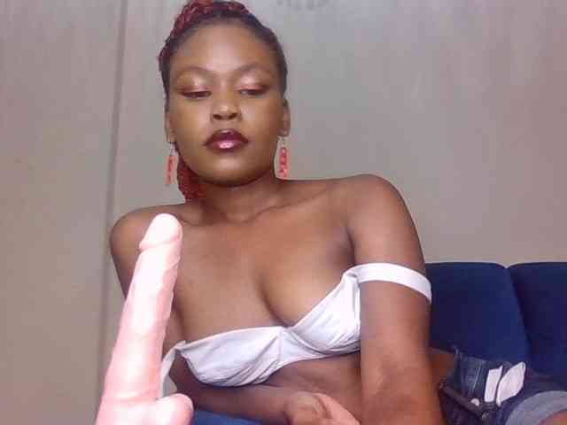 LillyGoddess webcam