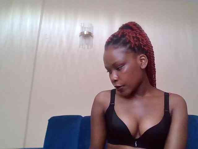 LillyGoddess webcam