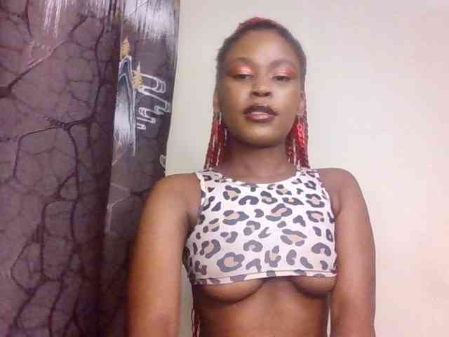 LillyGoddess webcam