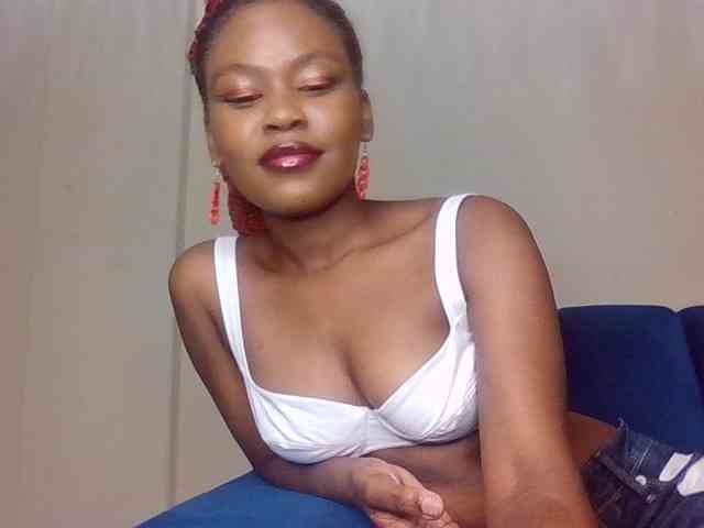 LillyGoddess webcam