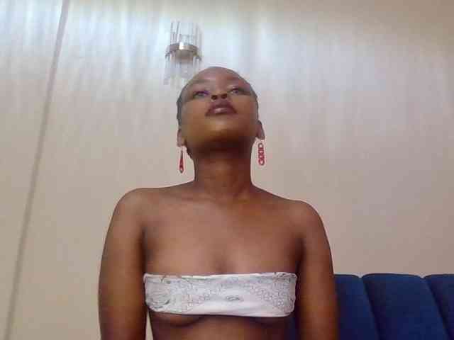 LillyGoddess webcam