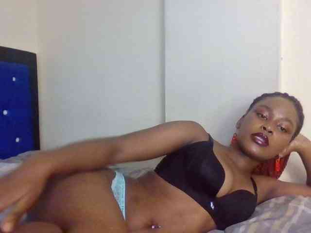 LillyGoddess webcam