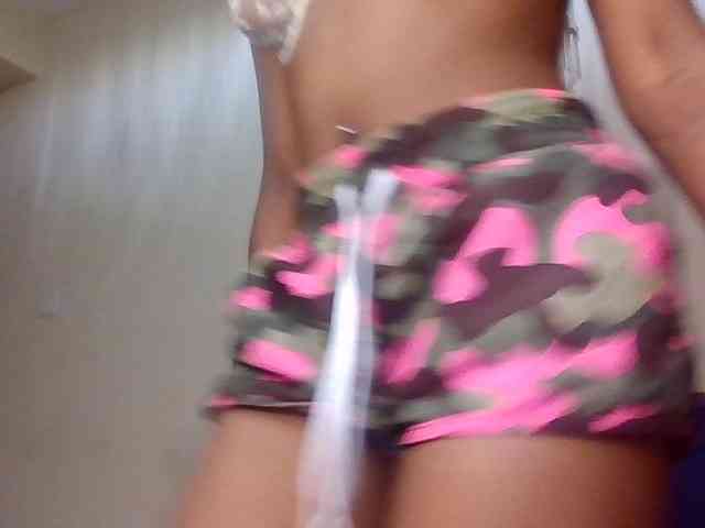 LillyGoddess webcam
