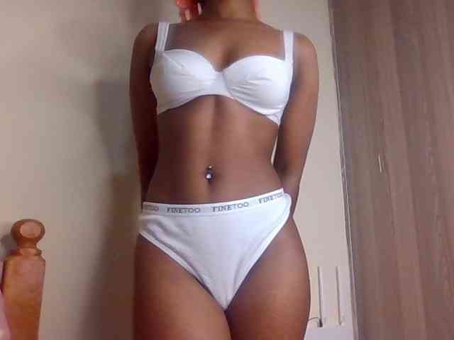 LillyGoddess webcam