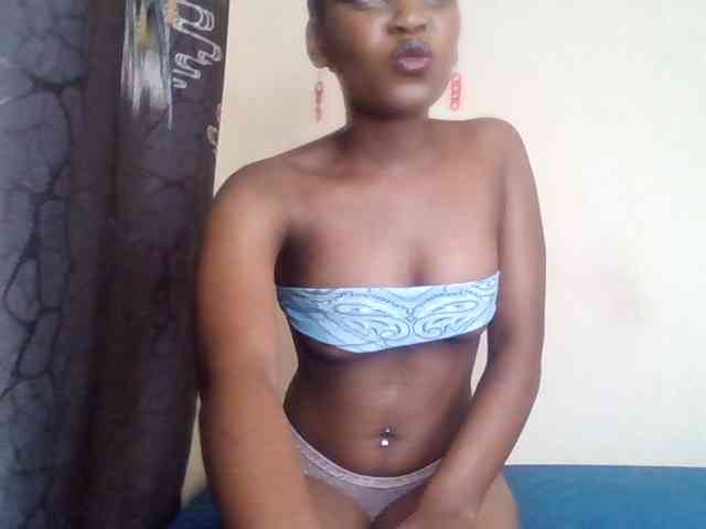 LillyGoddess webcam