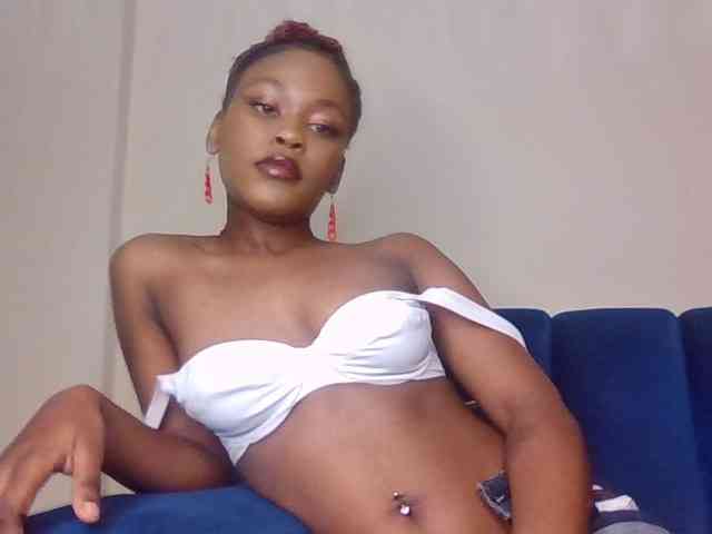 LillyGoddess webcam