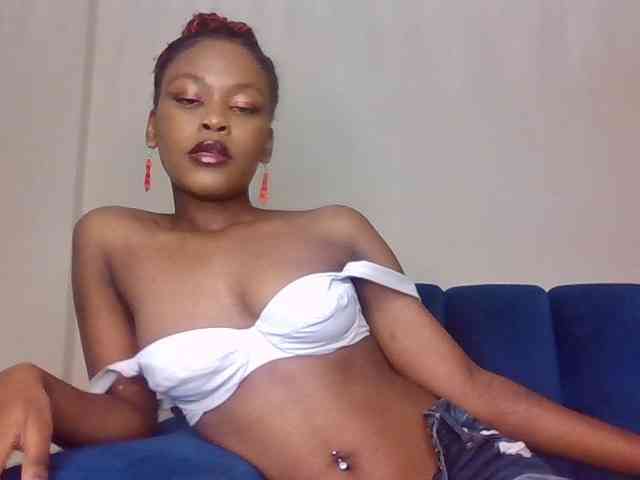 LillyGoddess webcam
