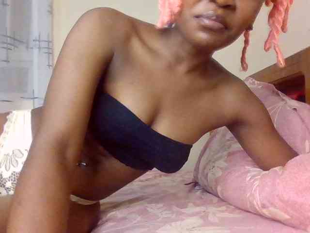 LillyGoddess webcam