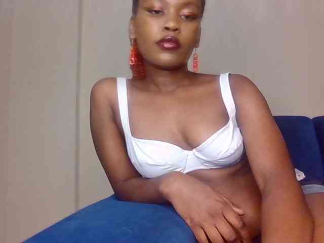 LillyGoddess webcam