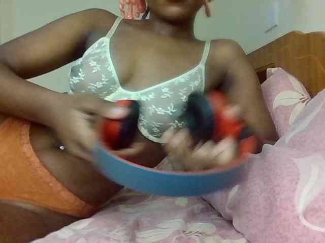 LillyGoddess webcam