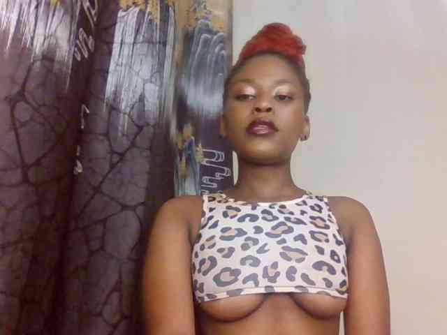 LillyGoddess webcam