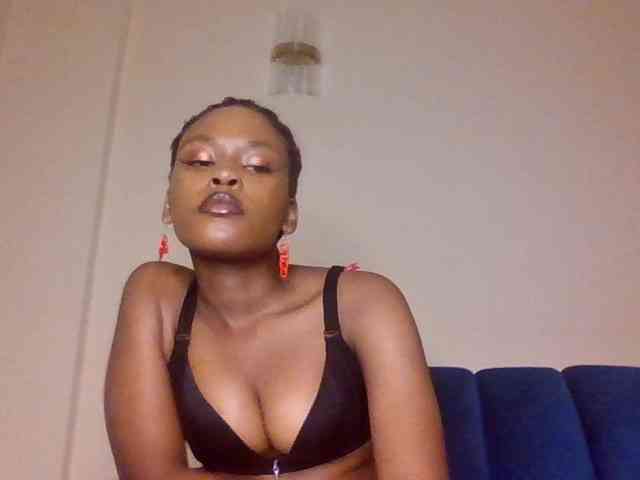 LillyGoddess webcam