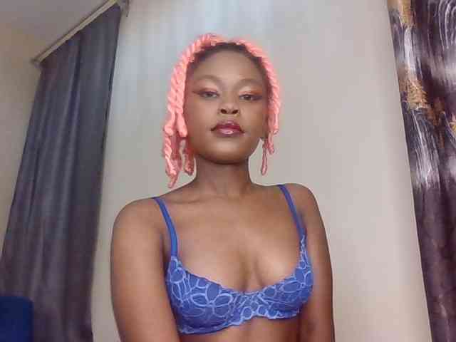 LillyGoddess webcam