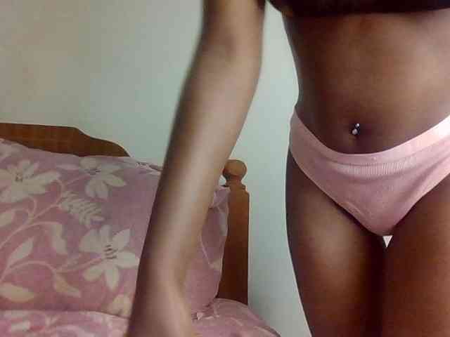 LillyGoddess webcam