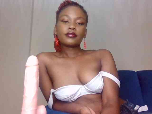 LillyGoddess webcam