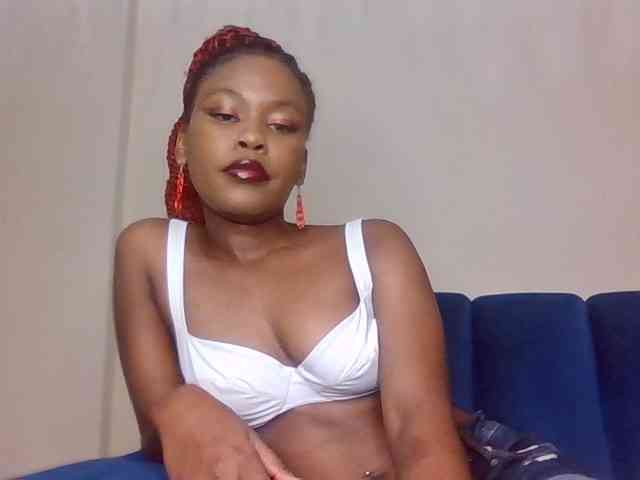 LillyGoddess webcam