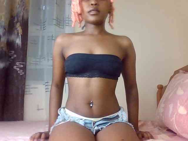 LillyGoddess webcam