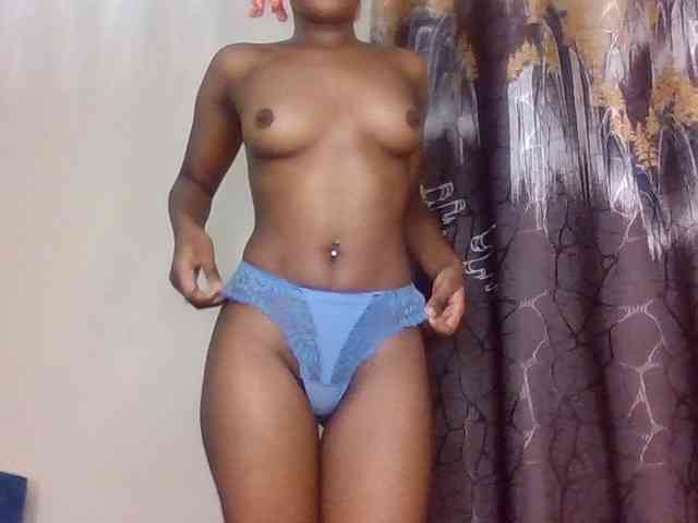 LillyGoddess webcam