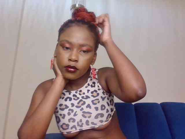 LillyGoddess webcam