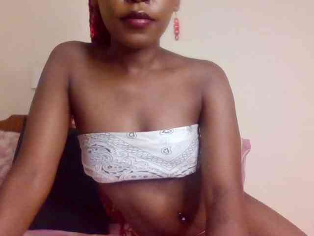 LillyGoddess webcam