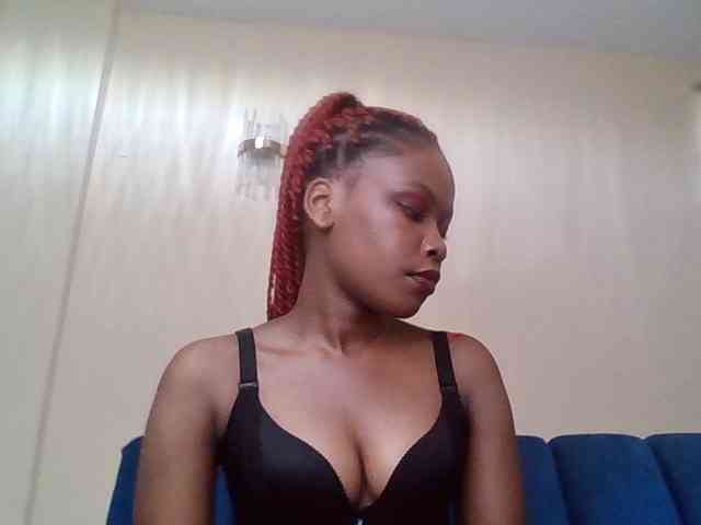 LillyGoddess webcam