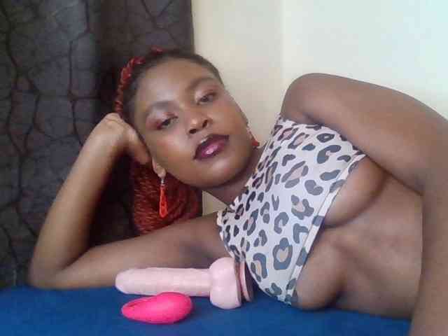 LillyGoddess webcam