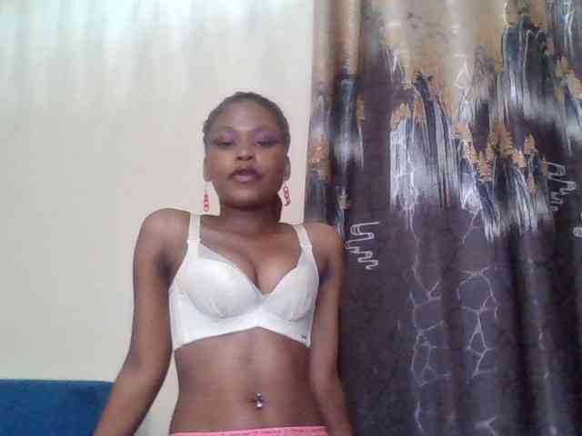 LillyGoddess webcam