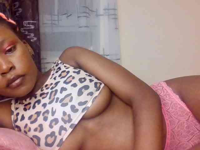 LillyGoddess webcam