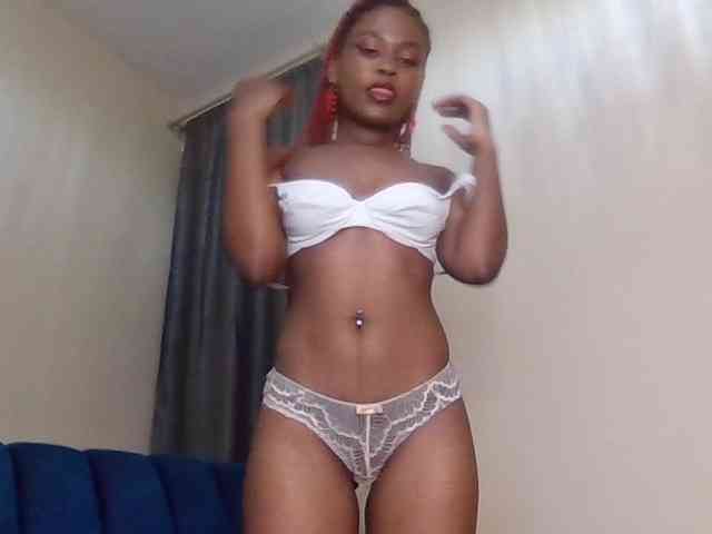 LillyGoddess webcam