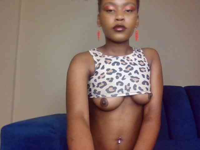 LillyGoddess webcam