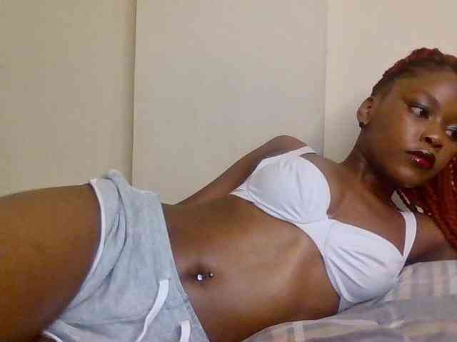 LillyGoddess webcam