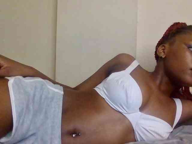 LillyGoddess webcam