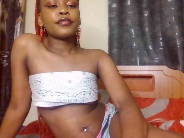 LillyGoddess webcam