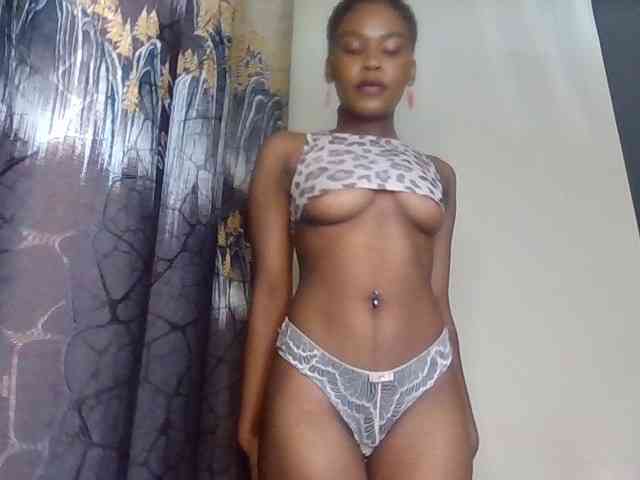 LillyGoddess webcam