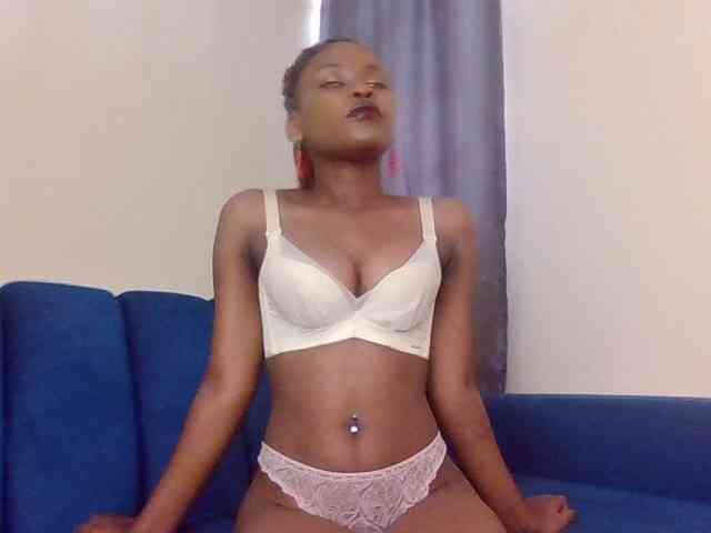 LillyGoddess webcam