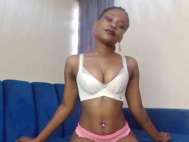 LillyGoddess webcam