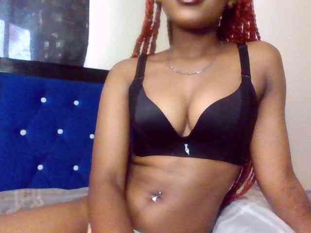 LillyGoddess webcam